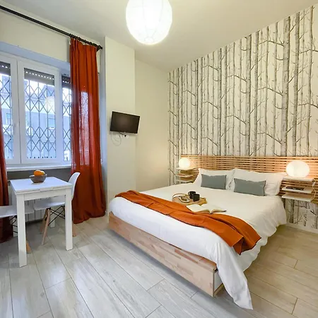 Woods - Self Check-in, Design District Apartament *